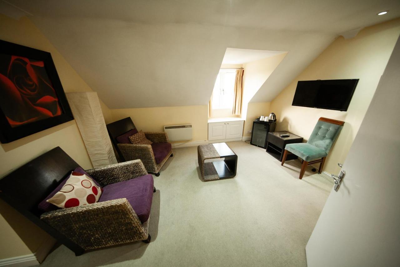 Berwick Manor Hotel Rainham (Greater London) Exterior foto